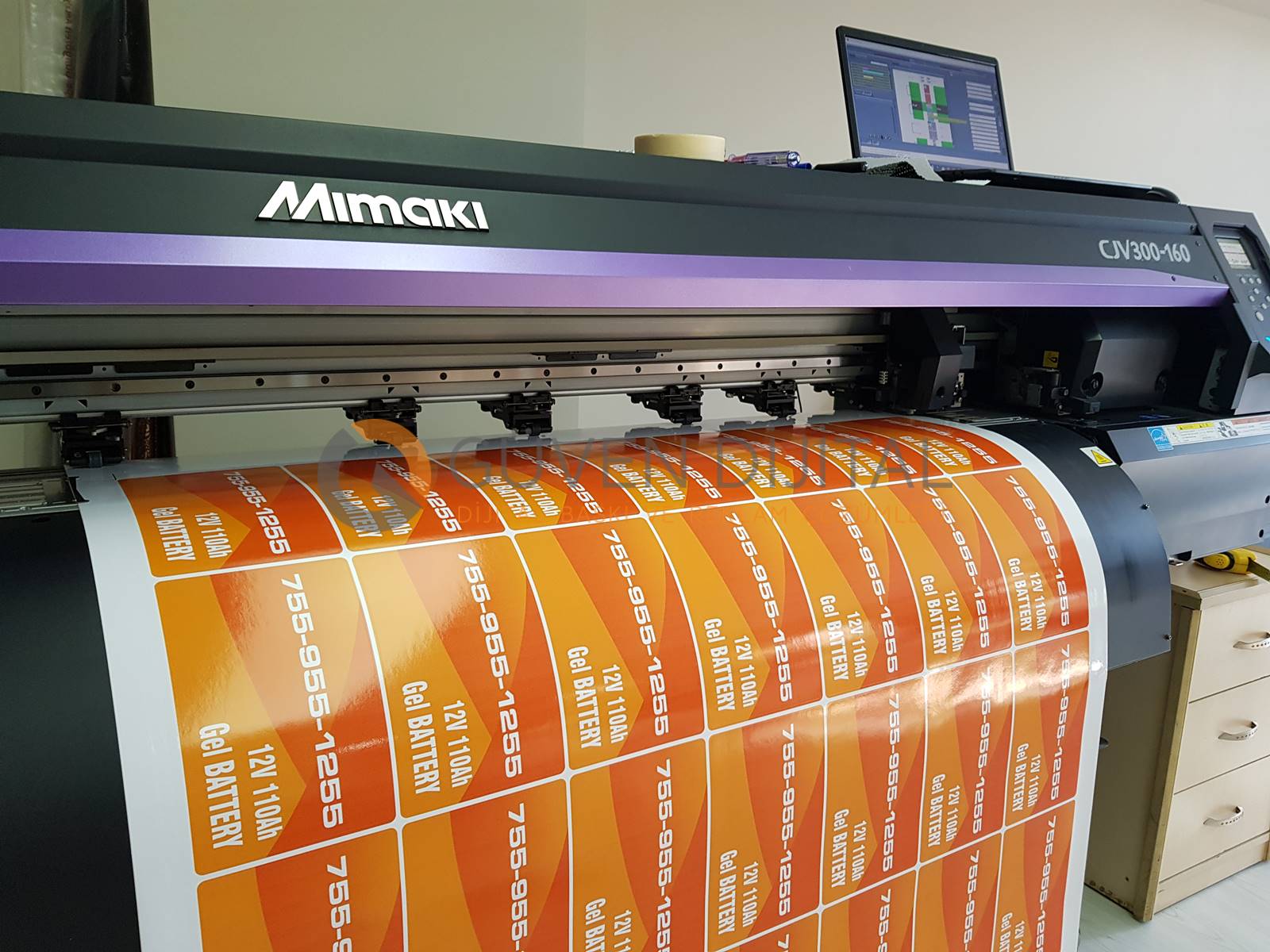 Read more about the article Baskes Folyo Etiket – Çıkartma – Sticker