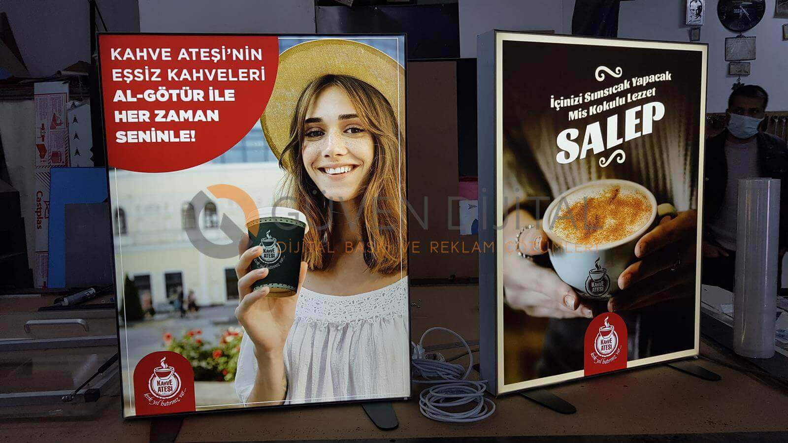 Read more about the article Çift Taraflı Lightbox Alüminyum Kasa
